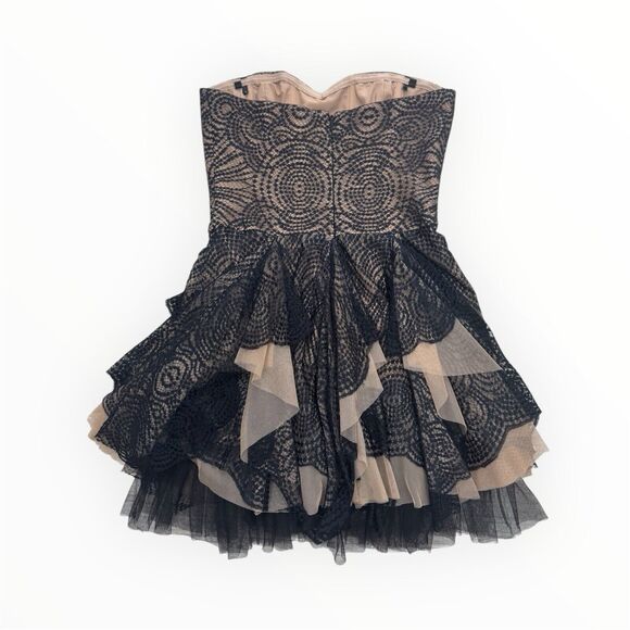 BCBG Maxazria lace corset bustier strapless party dress whimsy goth dark fairy 2 - Picture 4 of 4